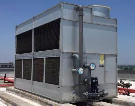 逆流閉式冷卻塔